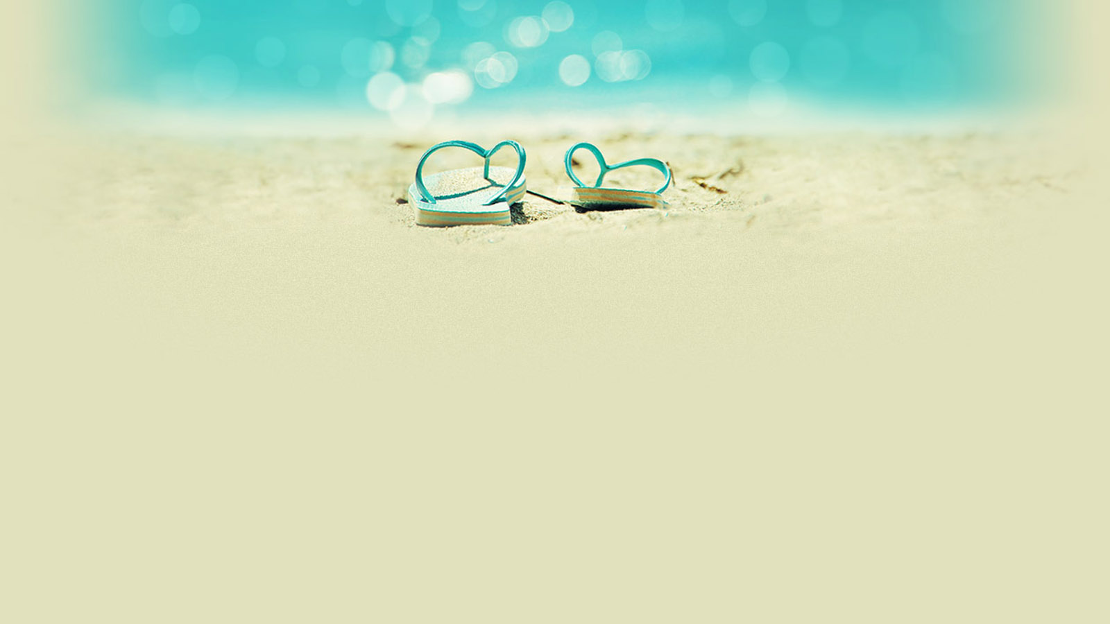 Sea Beach Sandals Desktop Wallpaper