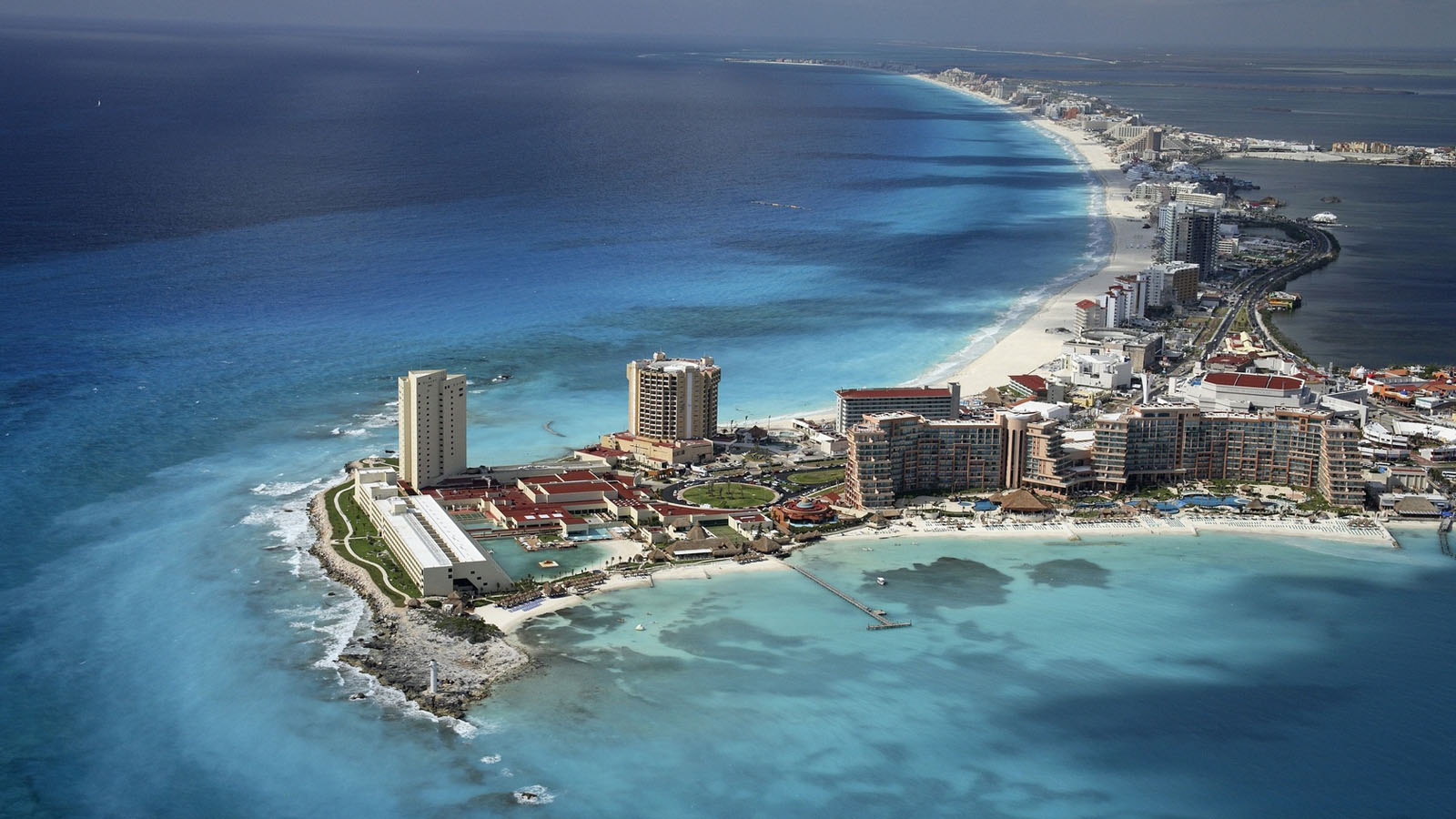 Beautiful Sea City Landscape Desktop Wallpaper