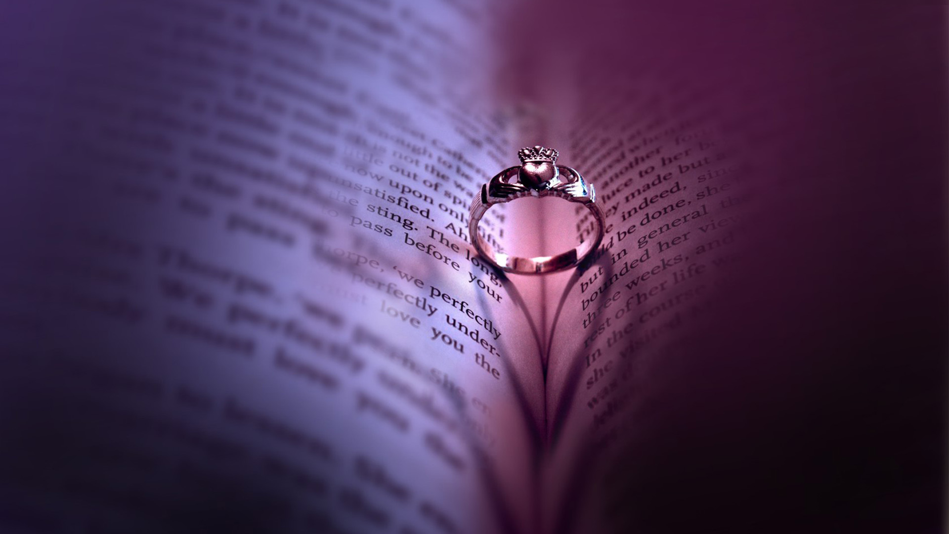 Love Your Life Ring and Book Desktop Wallpaper